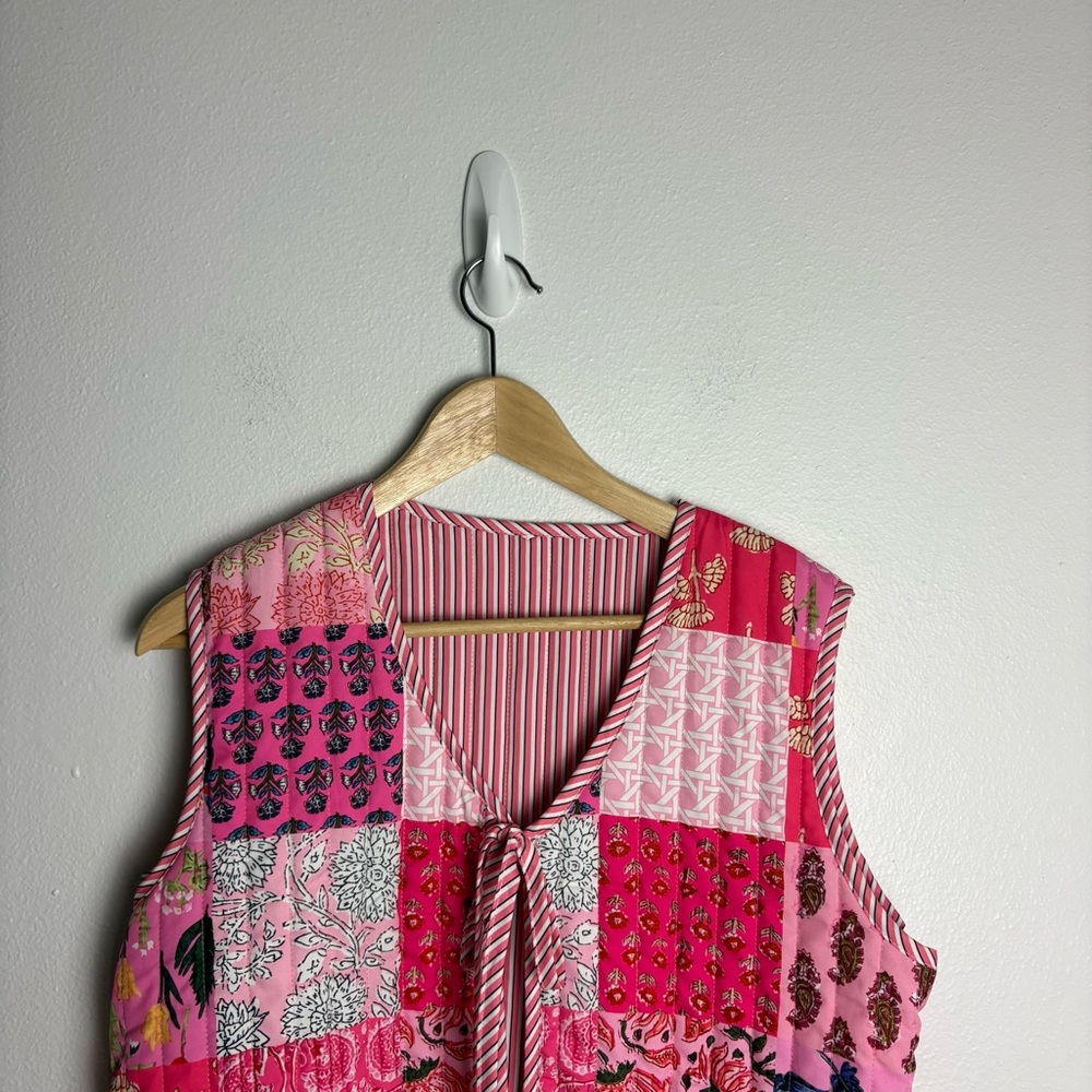 Patchwork Pink Quilted Vest Cottagecore Colorful Boho Floral Gilet Cardigan M - Picture 2 of 8
